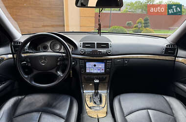 Седан Mercedes-Benz E-Class 2007 в 