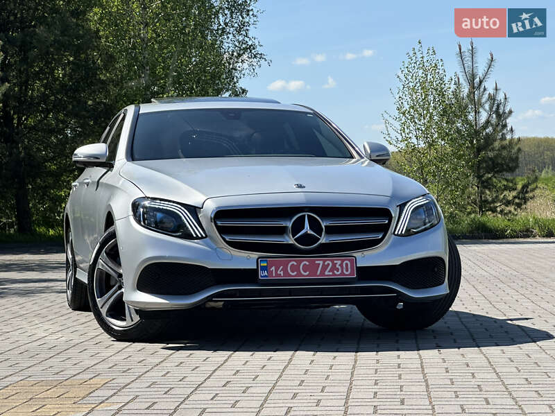 Седан Mercedes-Benz E-Class 2019 в Дрогобичі