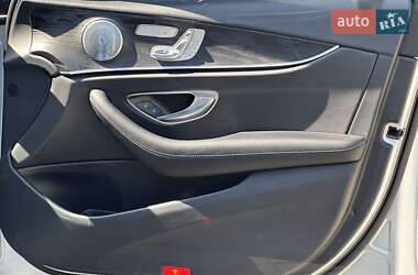 Седан Mercedes-Benz E-Class 2019 в 