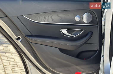 Седан Mercedes-Benz E-Class 2019 в 