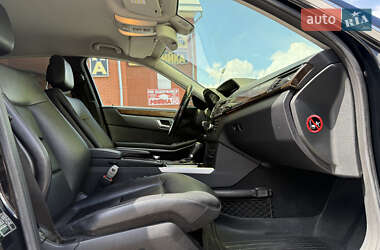 Седан Mercedes-Benz E-Class 2013 в 