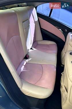 Седан Mercedes-Benz E-Class 2003 в 