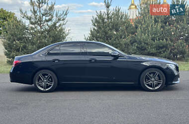 Седан Mercedes-Benz E-Class 2017 в 