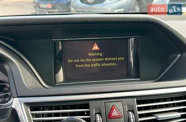 Седан Mercedes-Benz E-Class 2011 в 