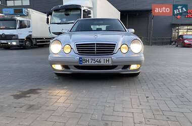 Седан Mercedes-Benz E-Class 2000 в 