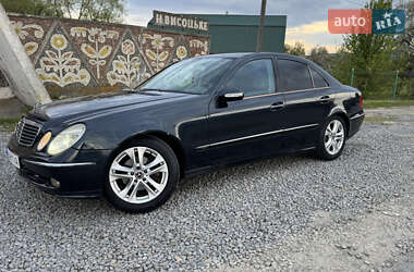 Седан Mercedes-Benz E-Class 2002 в 