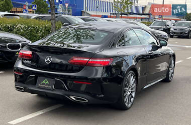 Купе Mercedes-Benz E-Class 2020 в 