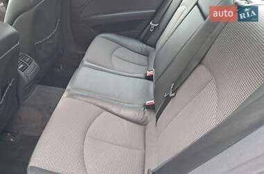 Седан Mercedes-Benz E-Class 2004 в 