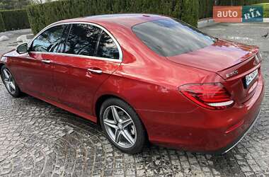 Седан Mercedes-Benz E-Class 2016 в 