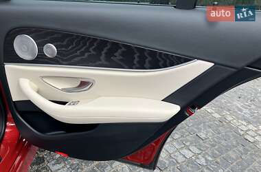 Седан Mercedes-Benz E-Class 2016 в 