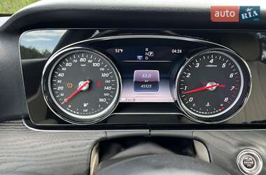 Седан Mercedes-Benz E-Class 2016 в 