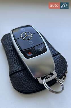 Седан Mercedes-Benz E-Class 2016 в 