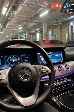 Седан Mercedes-Benz E-Class 2018 в 