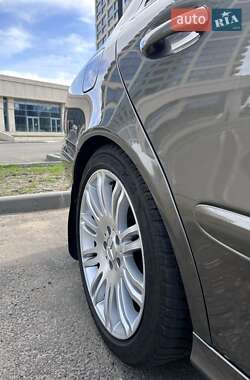 Седан Mercedes-Benz E-Class 2006 в 