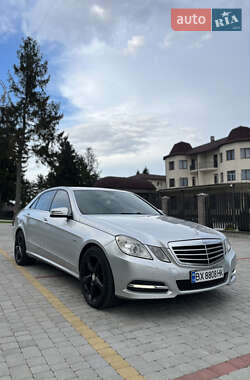 Mercedes-Benz E-Class 2011 Mercedes-Benz E-Class 2011
