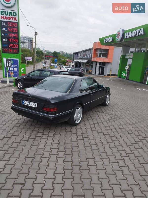 Купе Mercedes-Benz E-Class 1995 в Черновцах