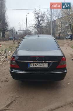 Седан Mercedes-Benz E-Class 2008 в 