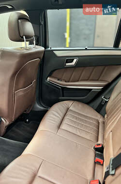 Універсал Mercedes-Benz E-Class 2013 в 