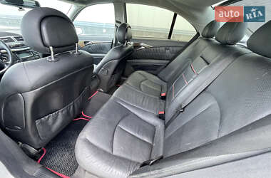 Седан Mercedes-Benz E-Class 2002 в 