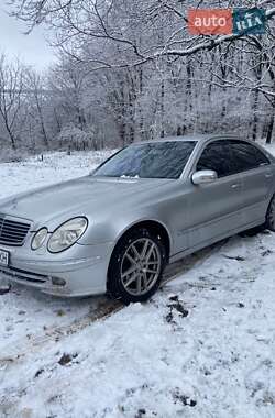 Седан Mercedes-Benz E-Class 2004 в Жмеринке