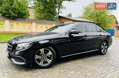 Седан Mercedes-Benz E-Class 2019 в Ромнах
