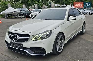 Седан Mercedes-Benz E-Class 2011 в Одесі