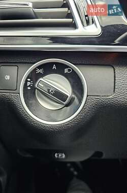 Седан Mercedes-Benz E-Class 2011 в 