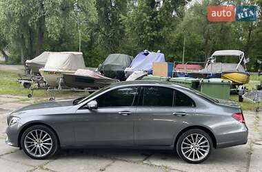 Седан Mercedes-Benz E-Class 2016 в 