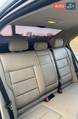 Седан Mercedes-Benz E-Class 2009 в 