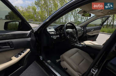 Седан Mercedes-Benz E-Class 2010 в 