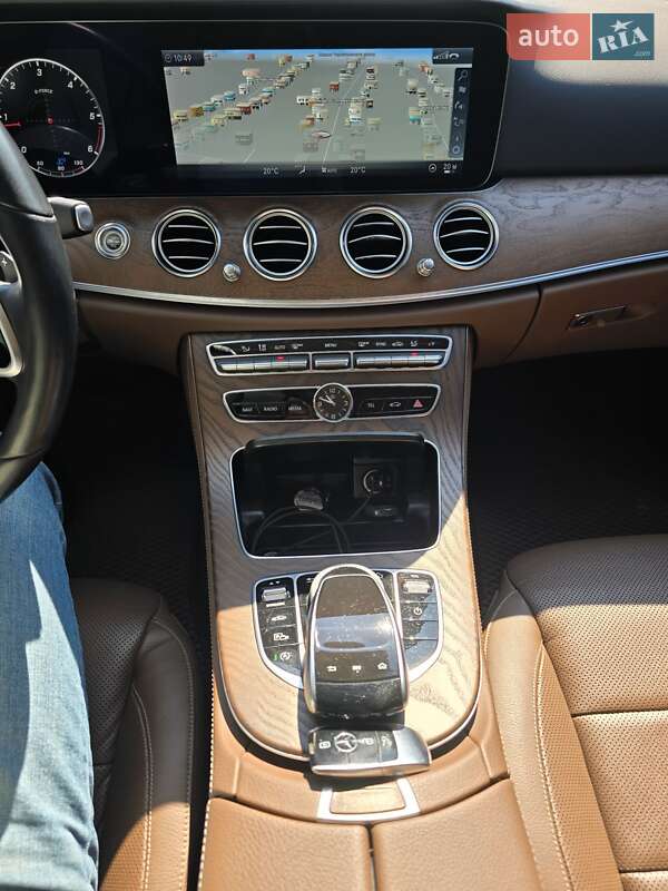 Седан Mercedes-Benz E-Class 2018 в Хмельницком