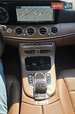 Седан Mercedes-Benz E-Class 2018 в 