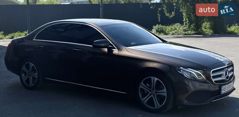 Седан Mercedes-Benz E-Class 2017 в Вінниці