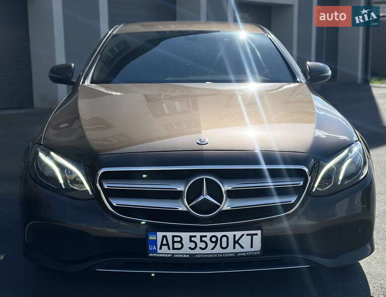 Седан Mercedes-Benz E-Class 2017 в Вінниці
