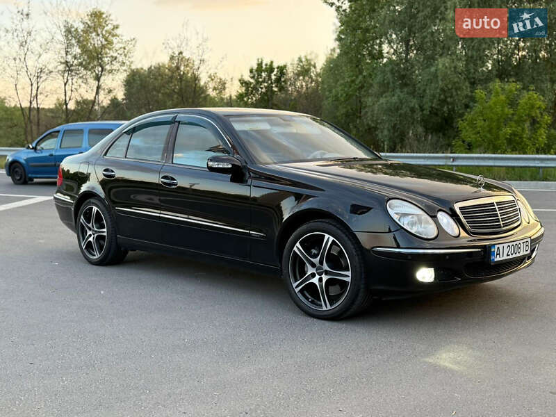 Седан Mercedes-Benz E-Class 2005 в Броварах