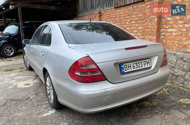 Седан Mercedes-Benz E-Class 2002 в 