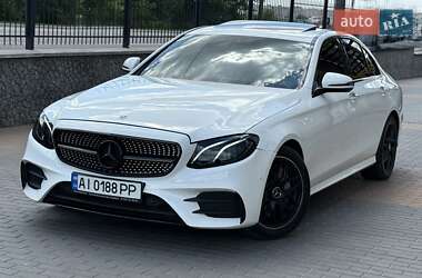 Седан Mercedes-Benz E-Class 2016 в Киеве