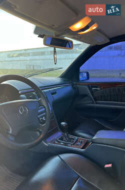 Седан Mercedes-Benz E-Class 1997 в 