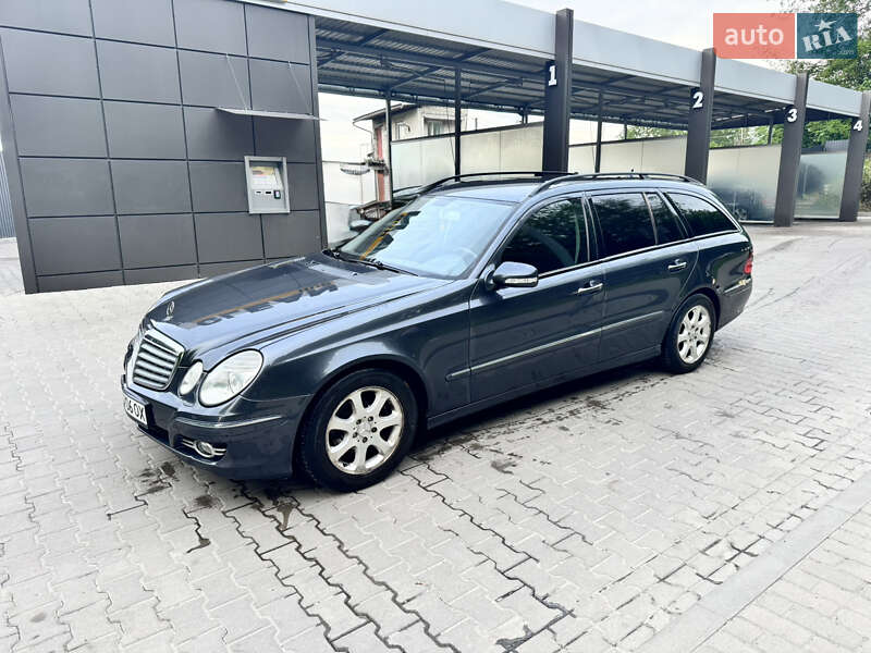Универсал Mercedes-Benz E-Class 2008 в Львове