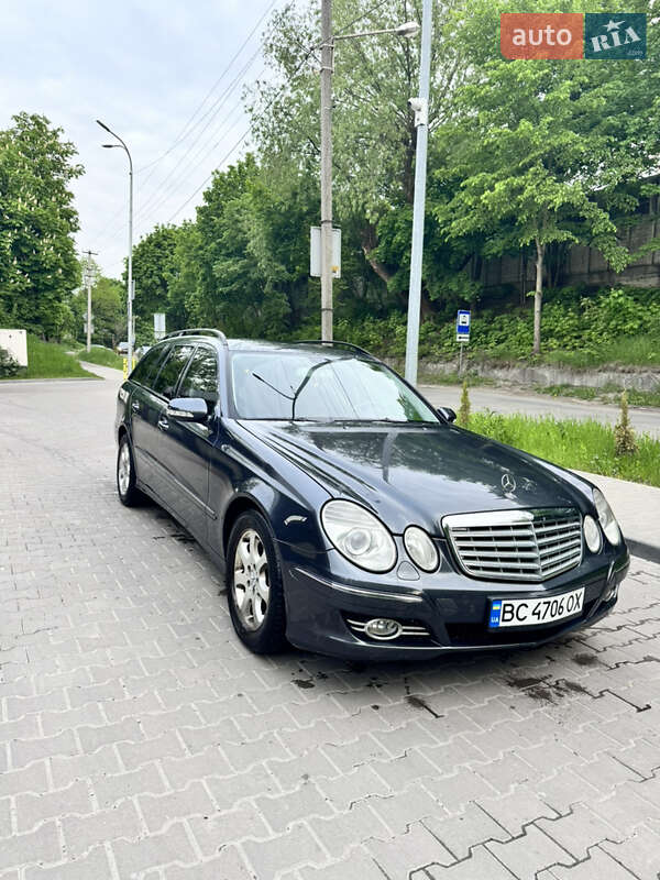 Универсал Mercedes-Benz E-Class 2008 в Львове