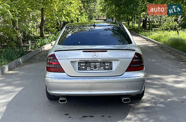 Седан Mercedes-Benz E-Class 2003 в 
