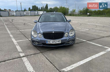 Седан Mercedes-Benz E-Class 2003 в Южноукраїнську