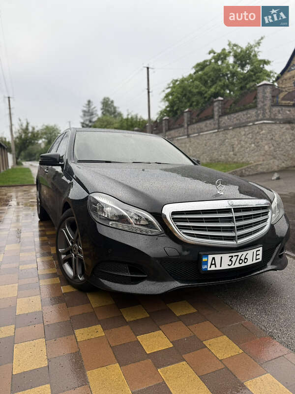Mercedes-Benz E-Class 2015