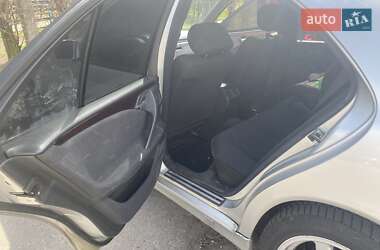 Седан Mercedes-Benz E-Class 2001 в 