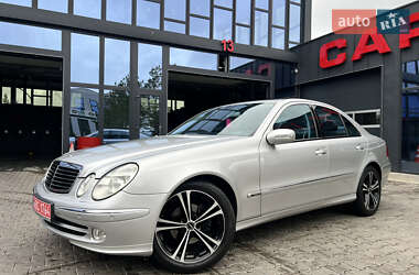 Седан Mercedes-Benz E-Class 2004 в Рівному