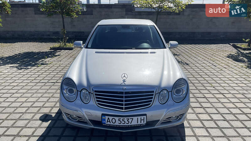Седан Mercedes-Benz E-Class 2007 в Мукачево