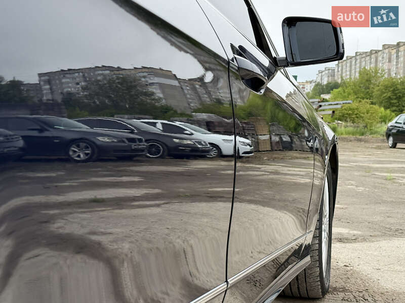 Седан Mercedes-Benz E-Class 2012 в Ровно
