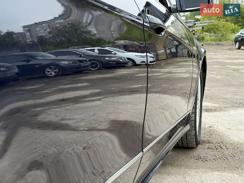 Седан Mercedes-Benz E-Class 2012 в Ровно