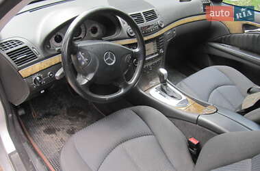 Универсал Mercedes-Benz E-Class 2004 в 