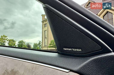 Седан Mercedes-Benz E-Class 2011 в 